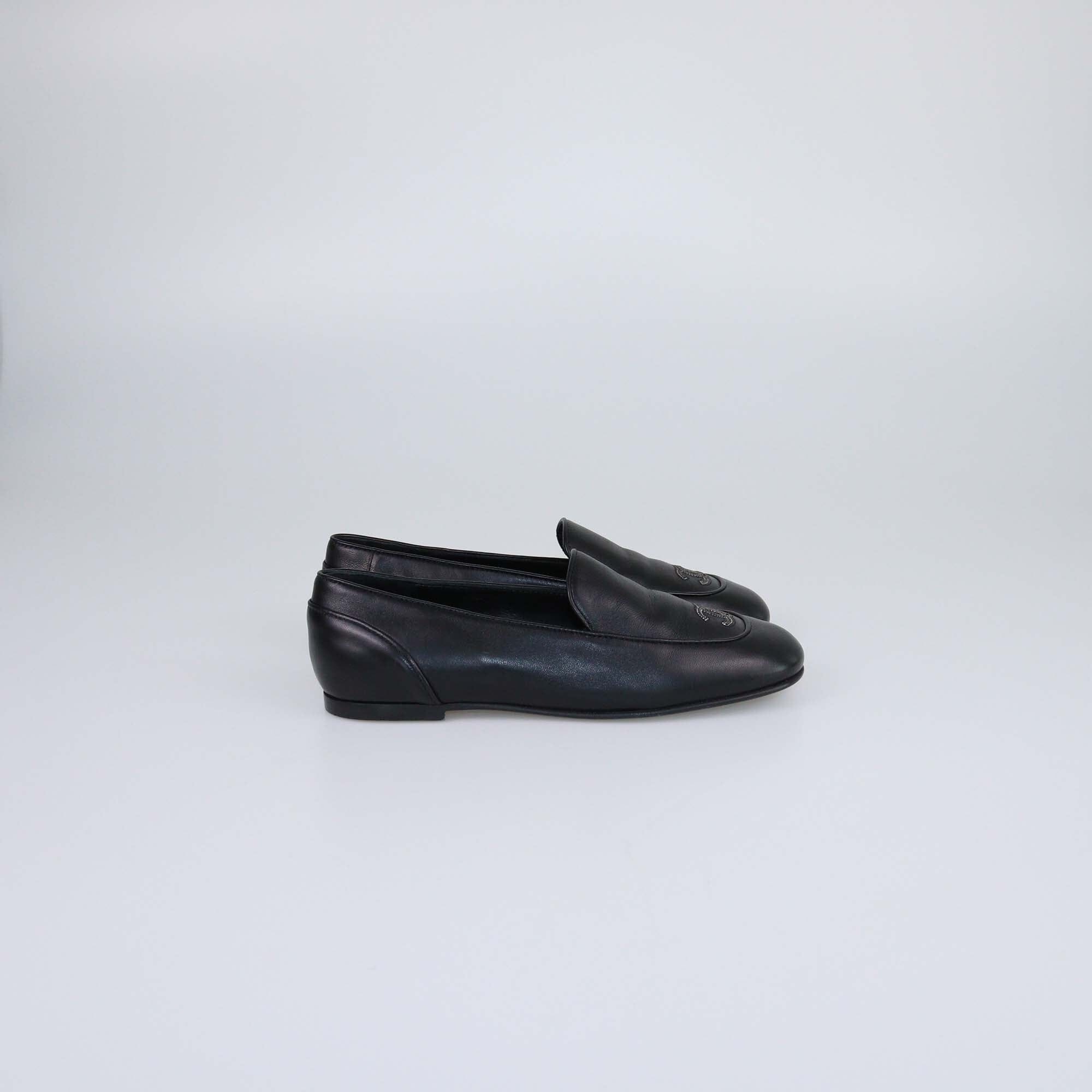 Chanel Black CC Mocassins Loafers Womens Chanel 