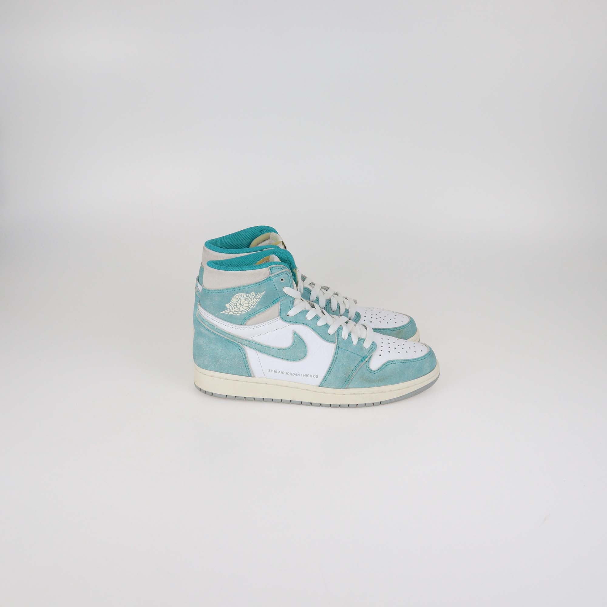 Nike Turbo Green Leather and Suede Air Jordan 1 Retro High OG Sneakers