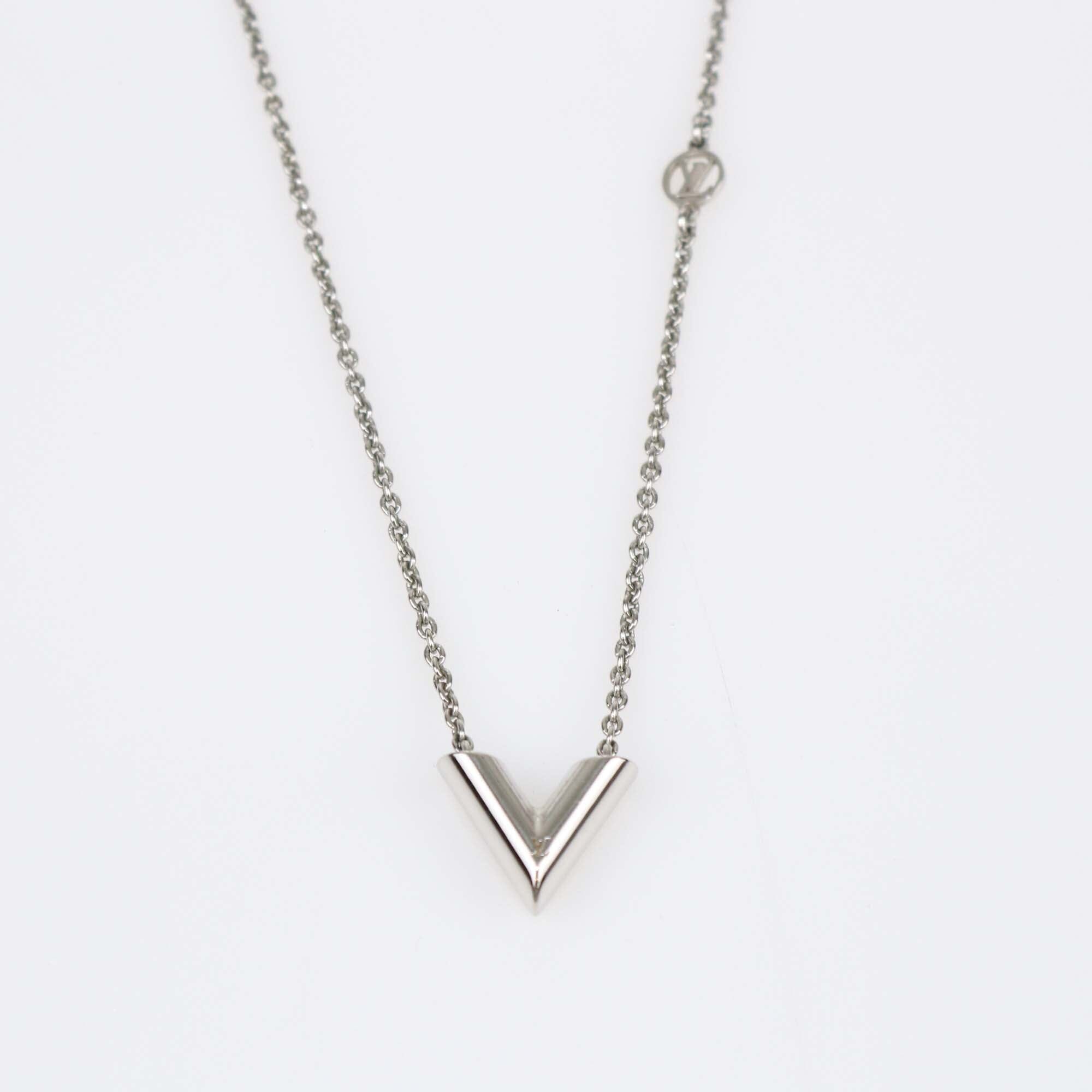 Louis Vuitton Palladium Finish Essential V Supple Necklace Womens Louis Vuitton 