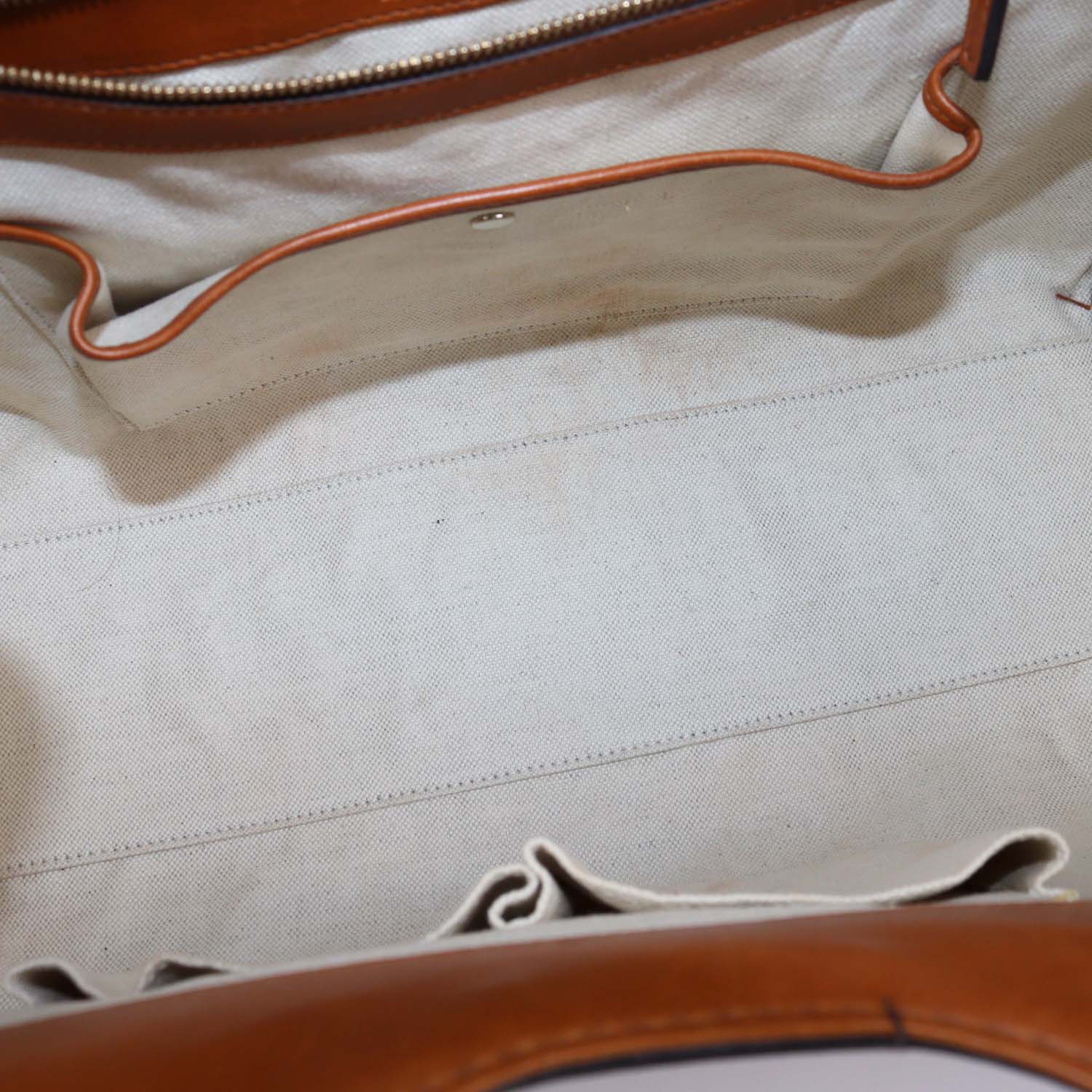 Gucci Tan Leather Stirrup Bag