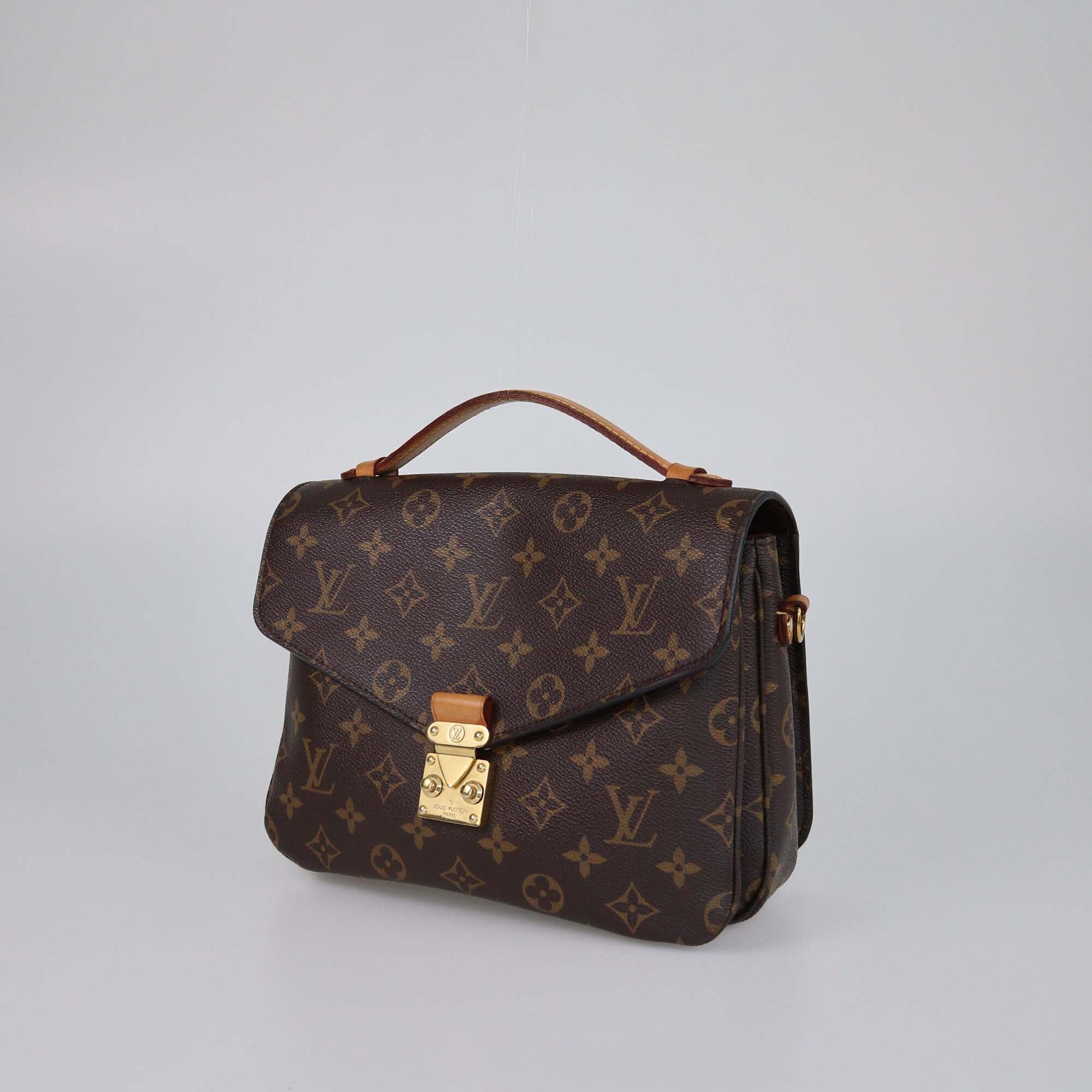 Louis Vuitton Monogram Pochette Metis Womens Louis Vuitton 