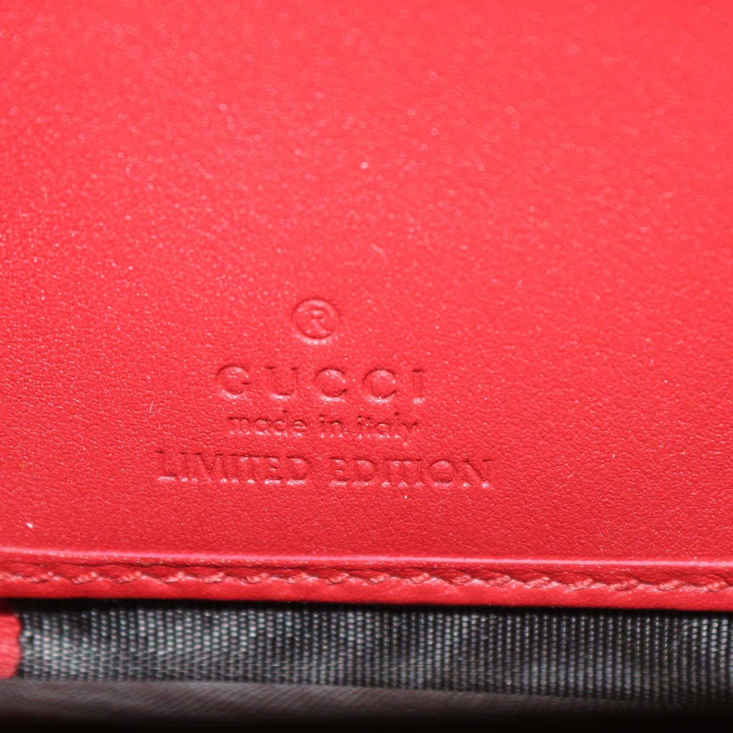 Gucci Beige GG Supreme Canvas Limited Edition Bosco Patch Zip Around Wallet