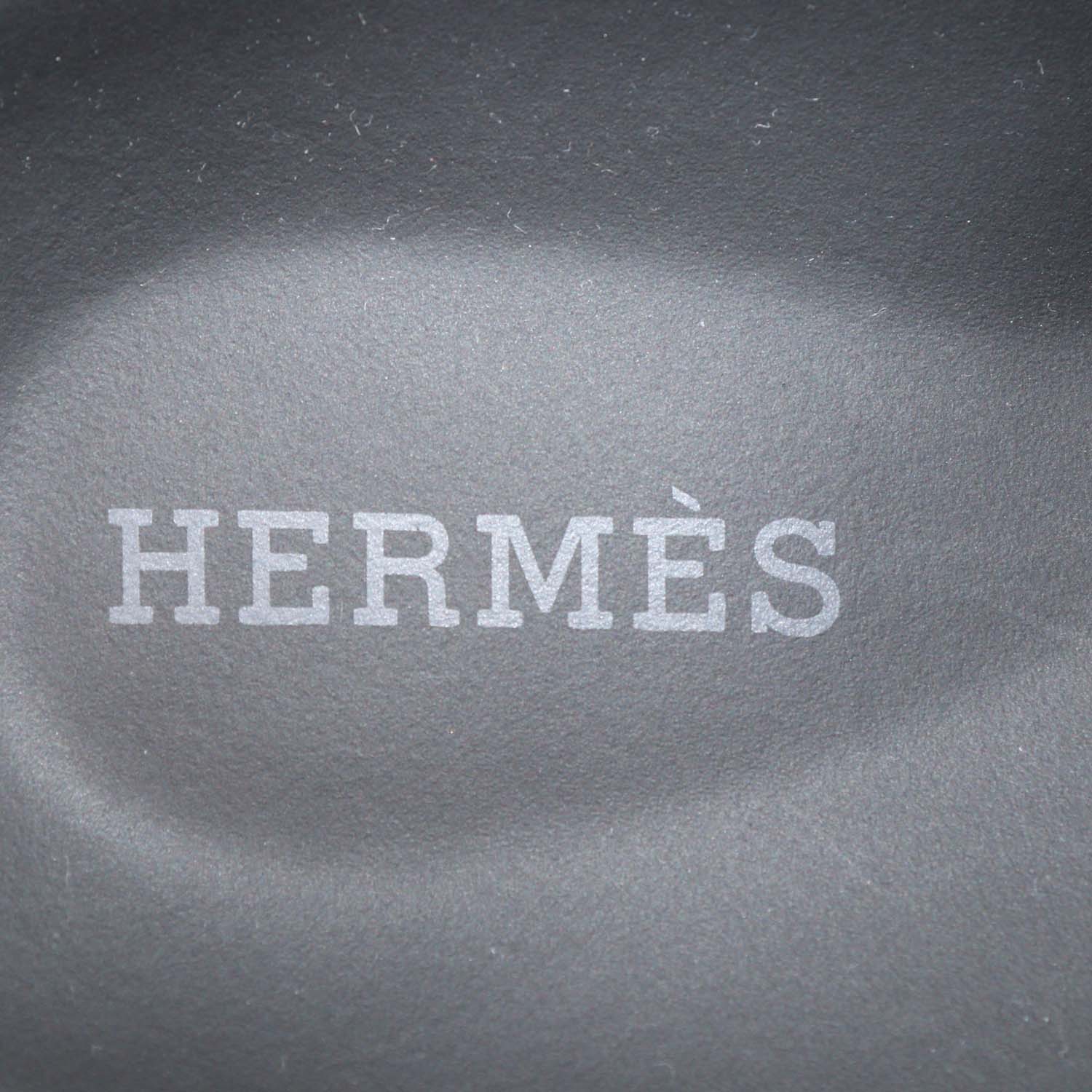 Hermes Beige Glaise Alligator Chypre Sandals