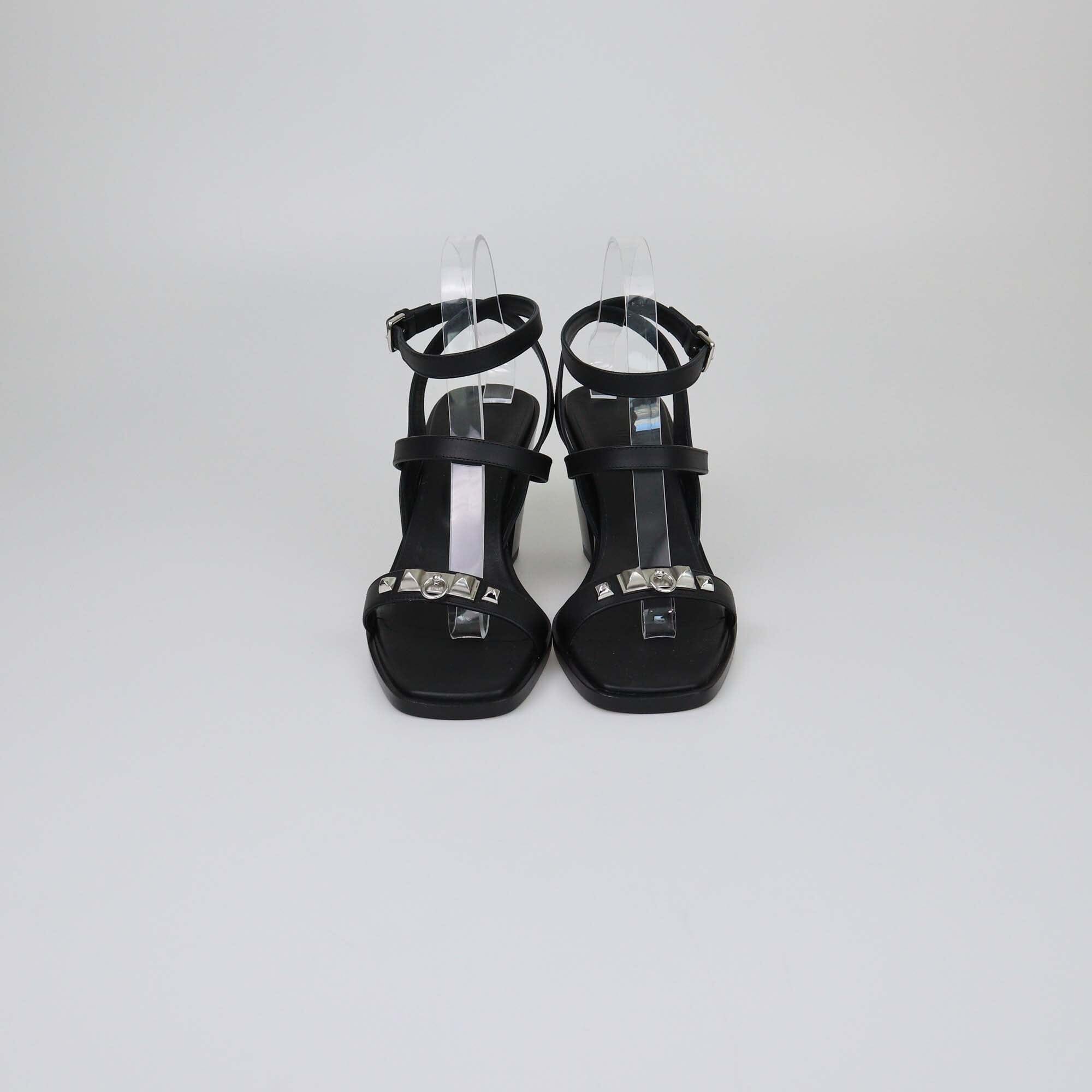 Hermes Noir Medor Studs Ivresse 65 Sandals Womens Hermes 