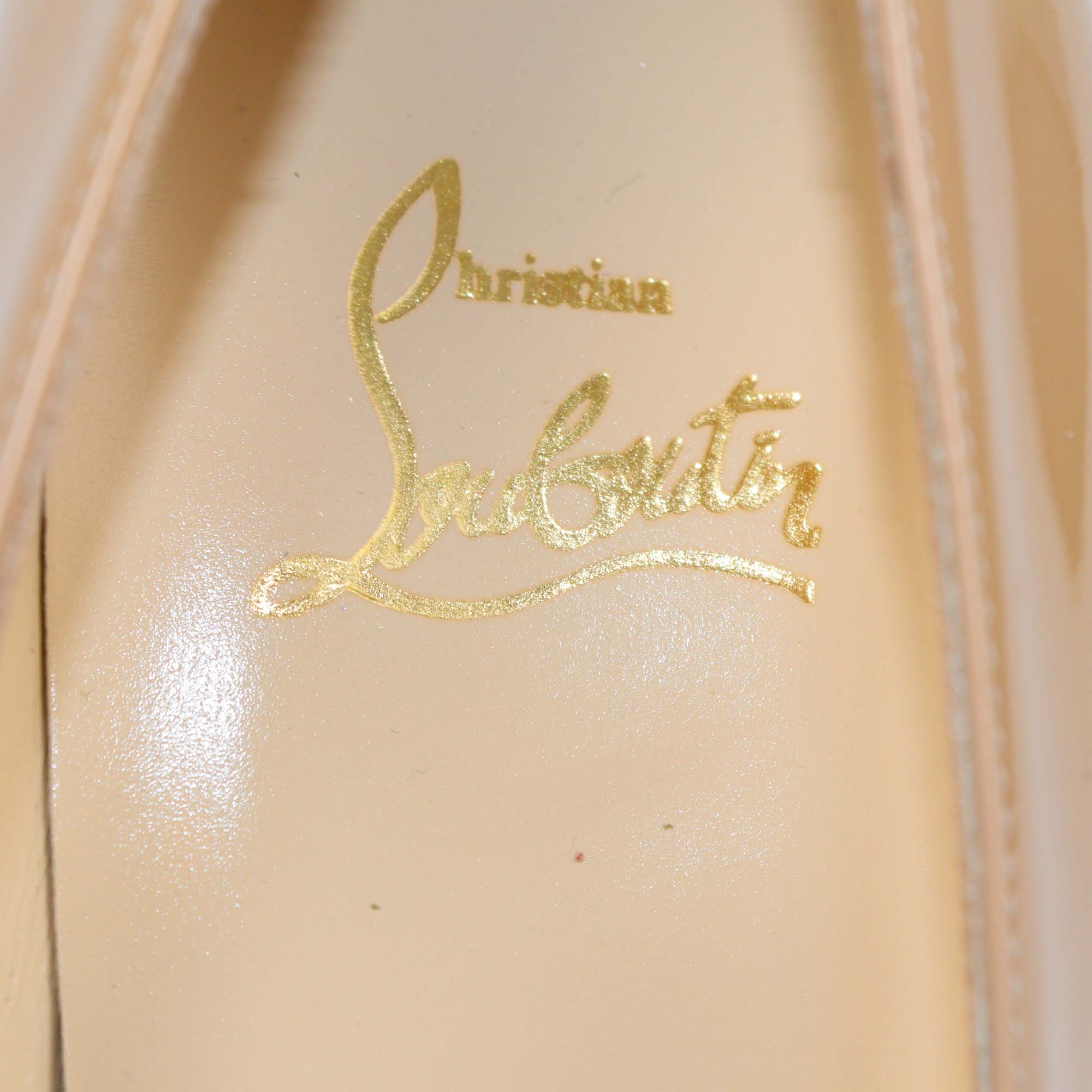Christian Louboutin Nude Patent Leather New Simple Pumps