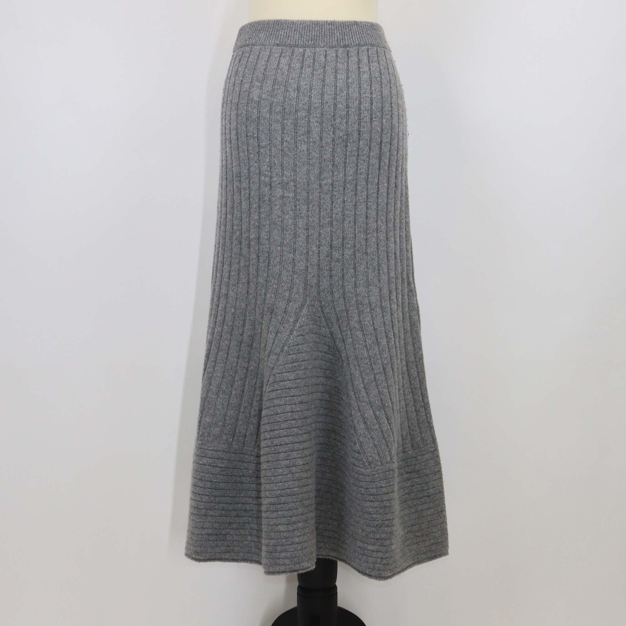 Stella McCartney Grey Wool Elastic Waist Knitted Pleated Midi Length Skirt
