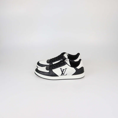 Louis Vuitton White/Black Leather Rivoli Low Top Sneakers