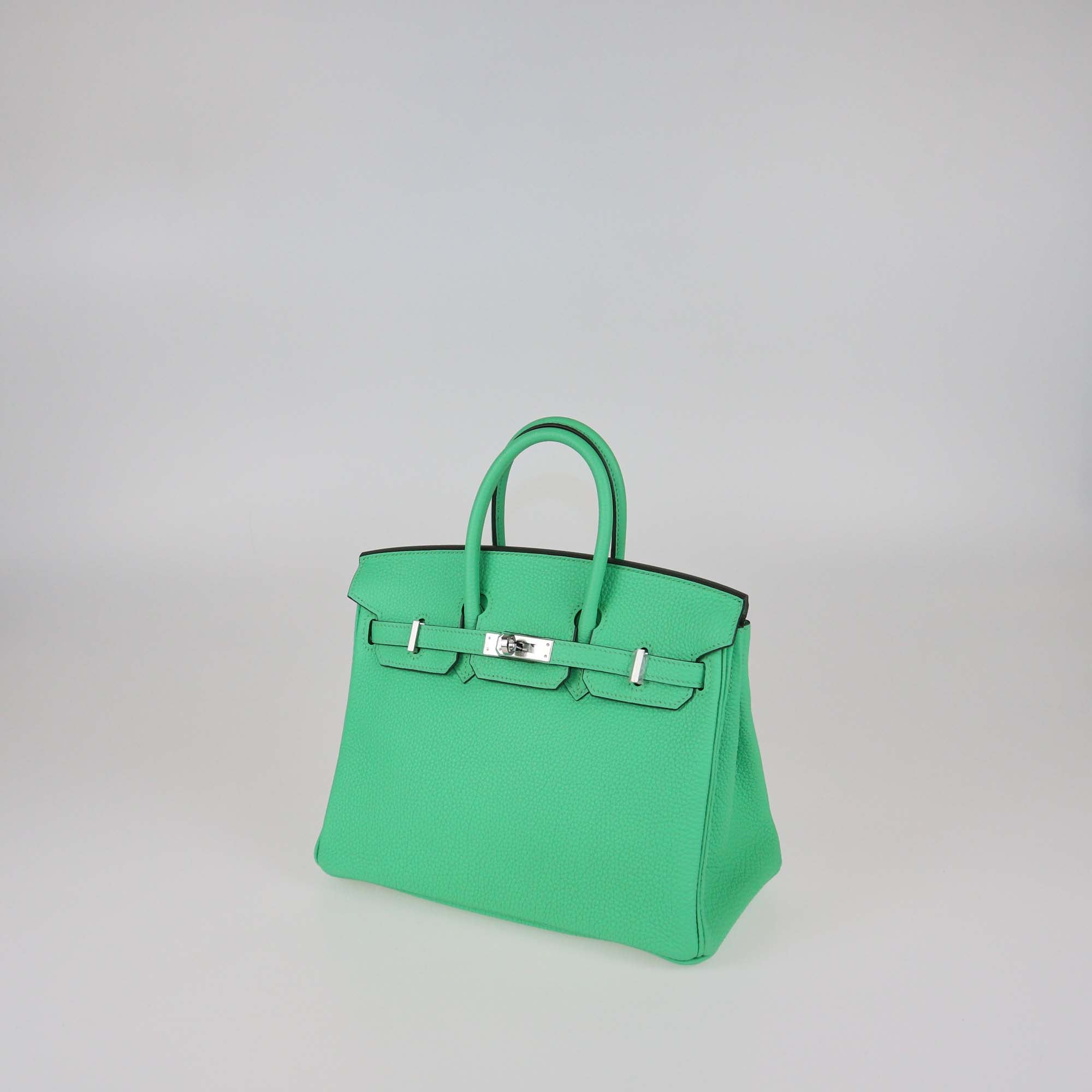 Hermes Vert Comic Togo Leather Palladium Hardware Birkin 25 Bag