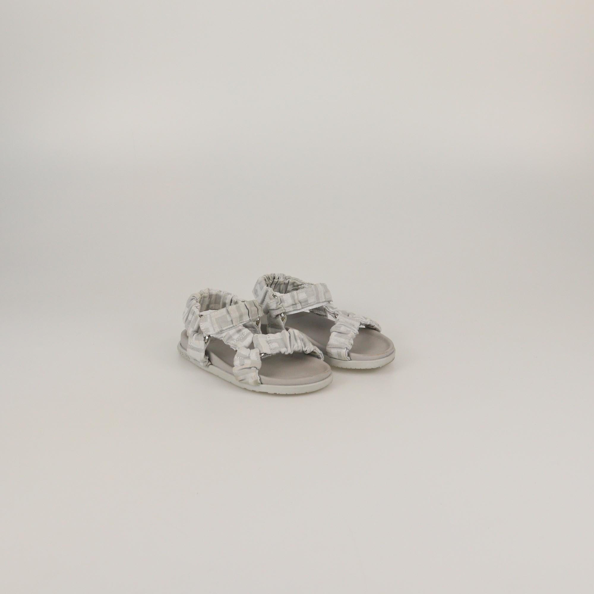 Dolce & Gabbana Kids Grey FF Logo Vekcri Strap Flat Sandals Kids Dolce & Gabbana Kids 
