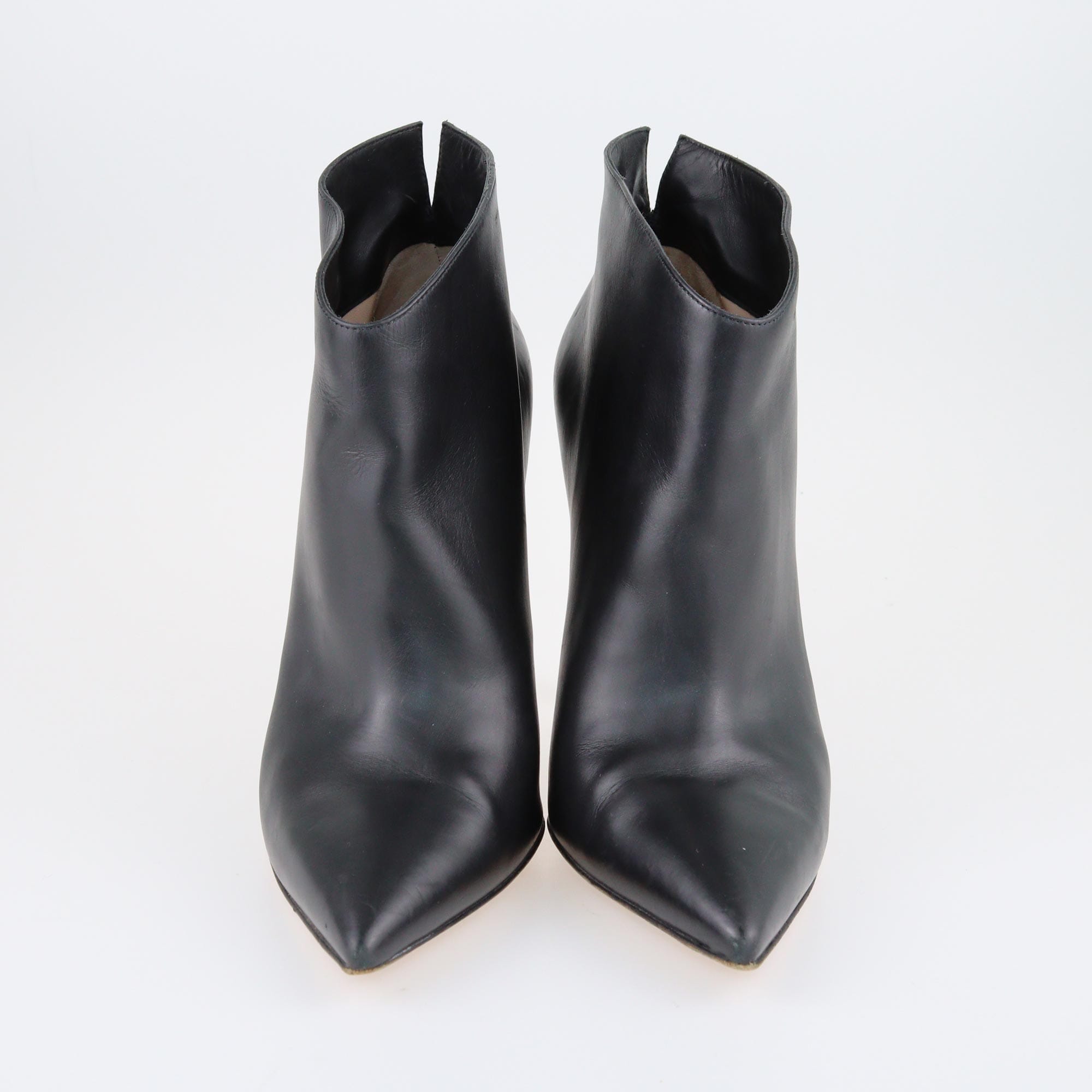 Gianvito Rossi Black Pointed Ankle Boots Shoes Gianvito Rossi 