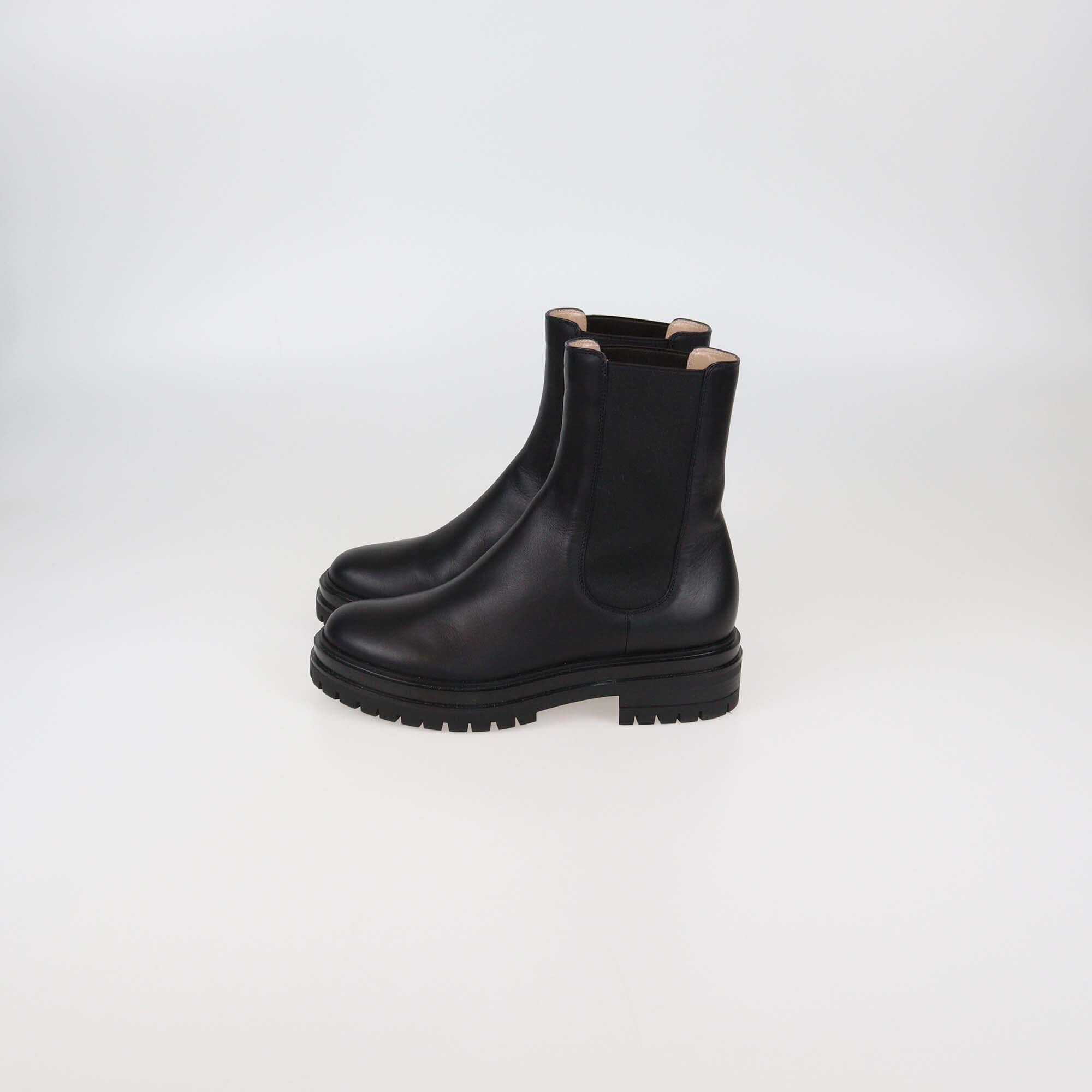 Gianvito Rossi Black Leather Chelsea Ankle Boots Womens Gianvito Rossi 