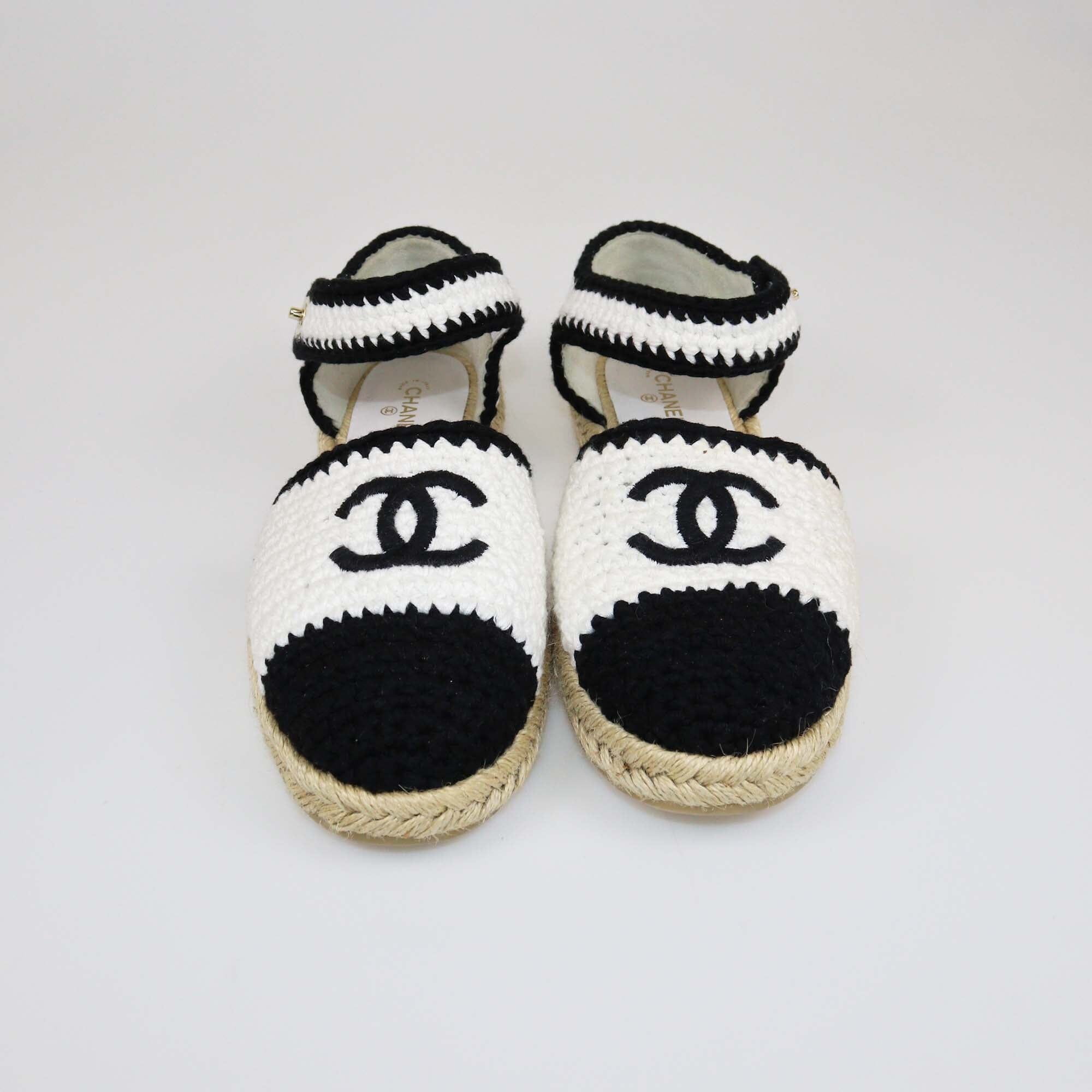 Chanel White/Black Crochet CC Espadrilles Flats Womens Chanel 