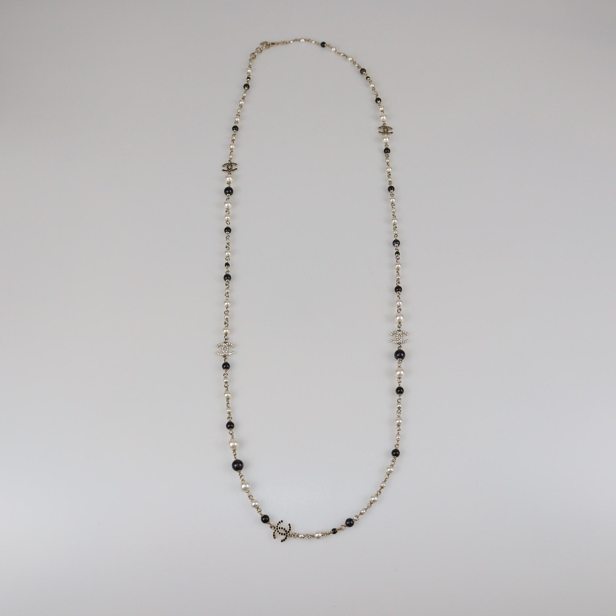 Chanel Gold Tone Metal CC White Faux Pearl Black Beads Necklace Womens Chanel 