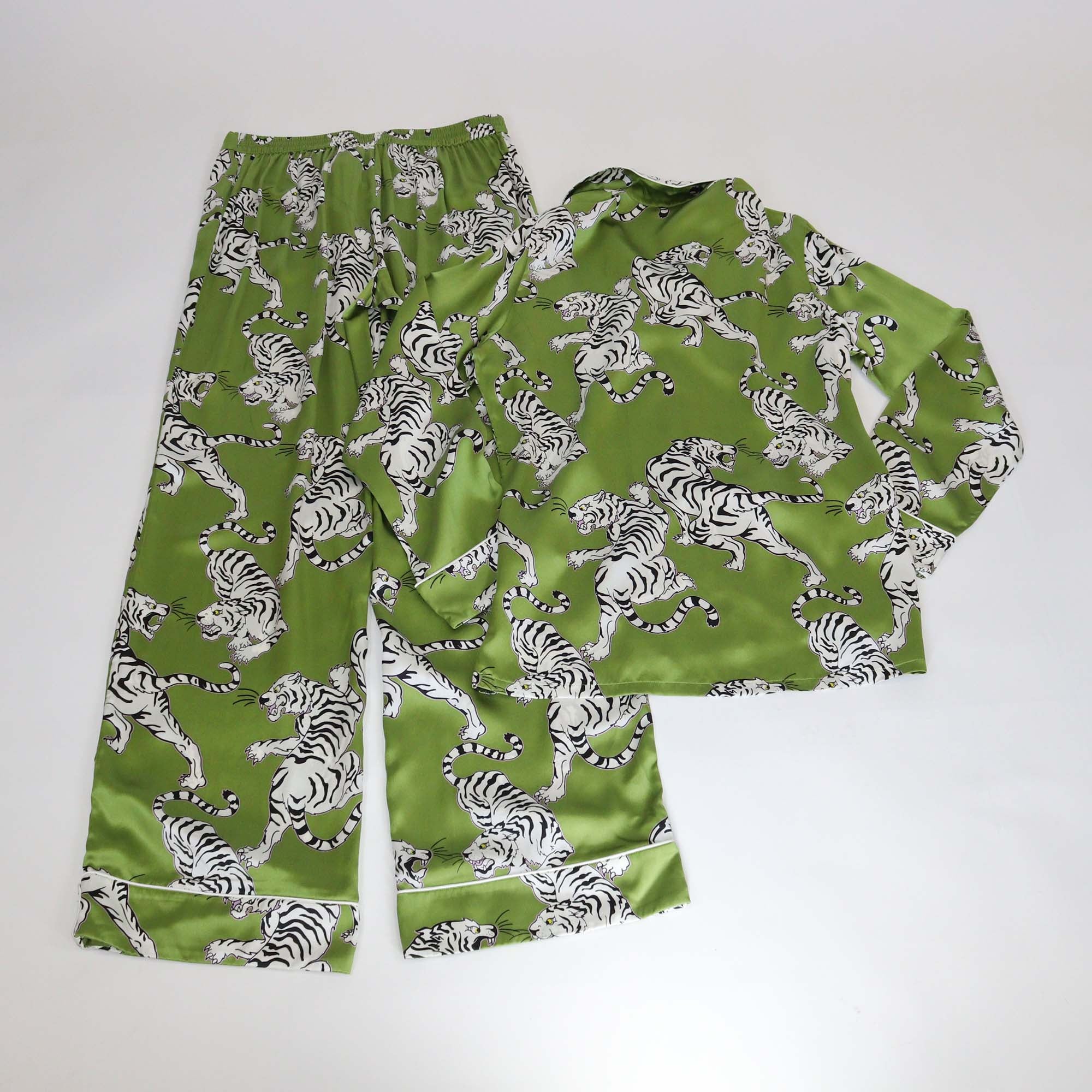 Olivia von Halle Green Lila Rola Tiger Print Silk Classic Pajama Set