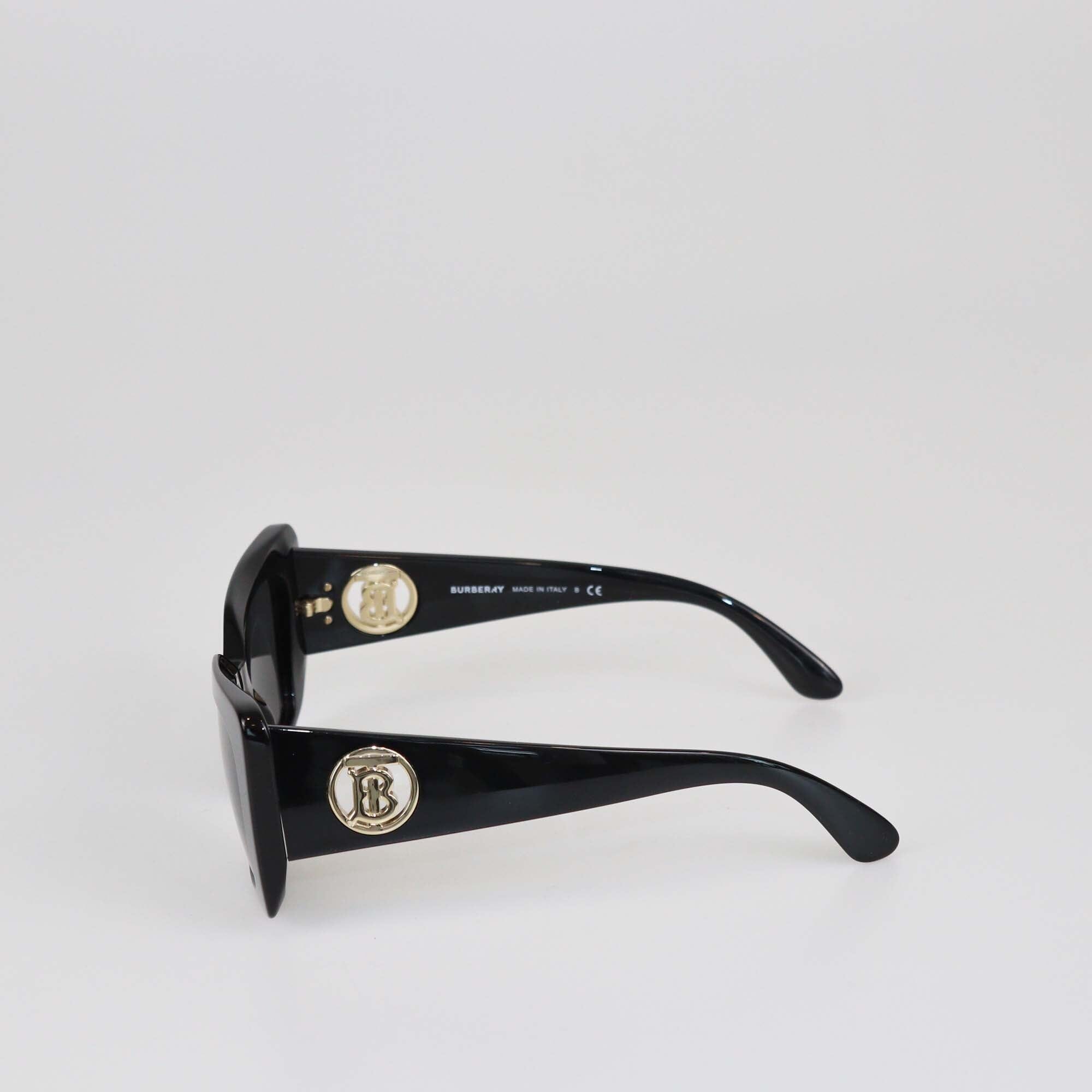 Chanel Black Daisy Sunglasses Womens Burberry 