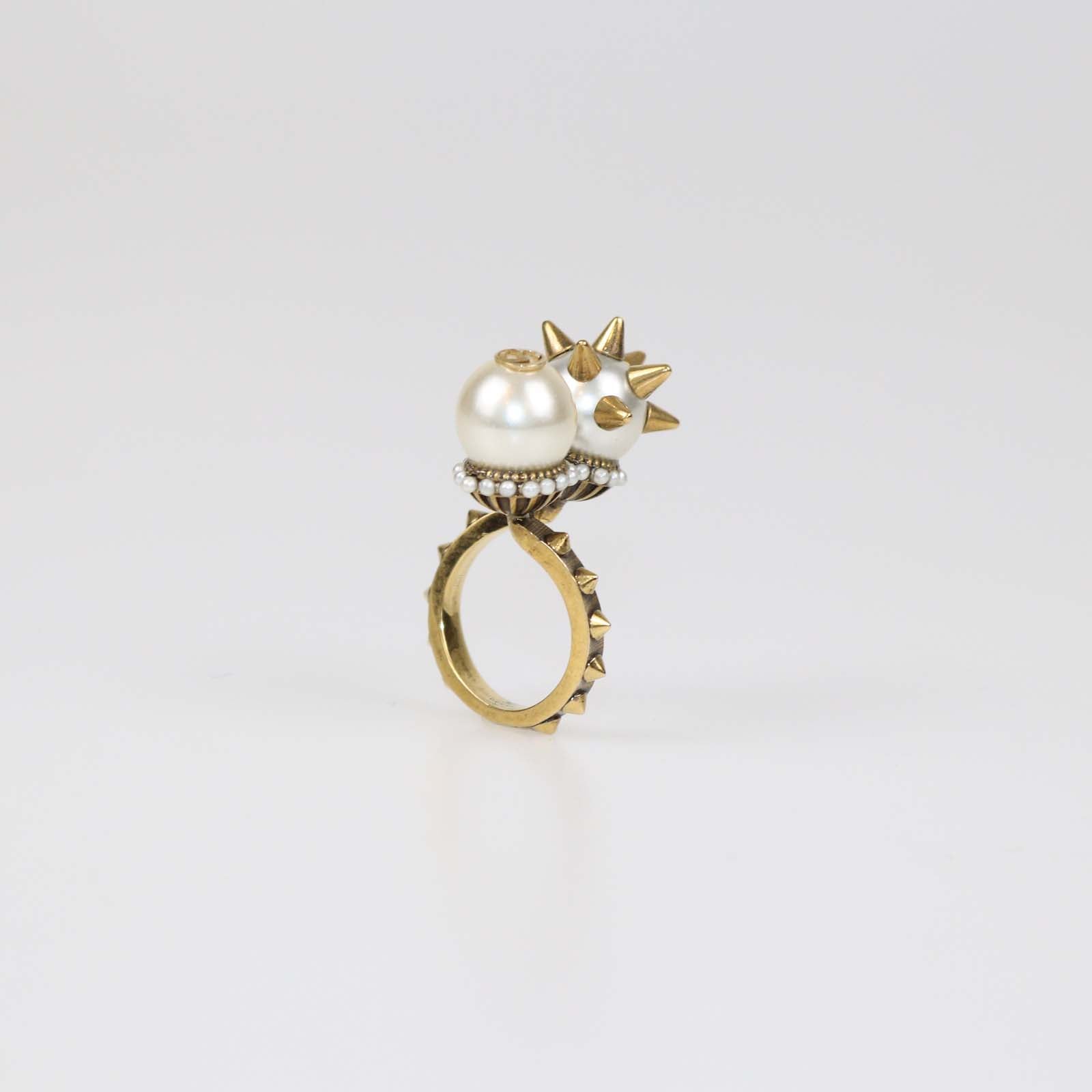 Gucci Aged Gold Metal Faux Pearl Spike Studded Ring