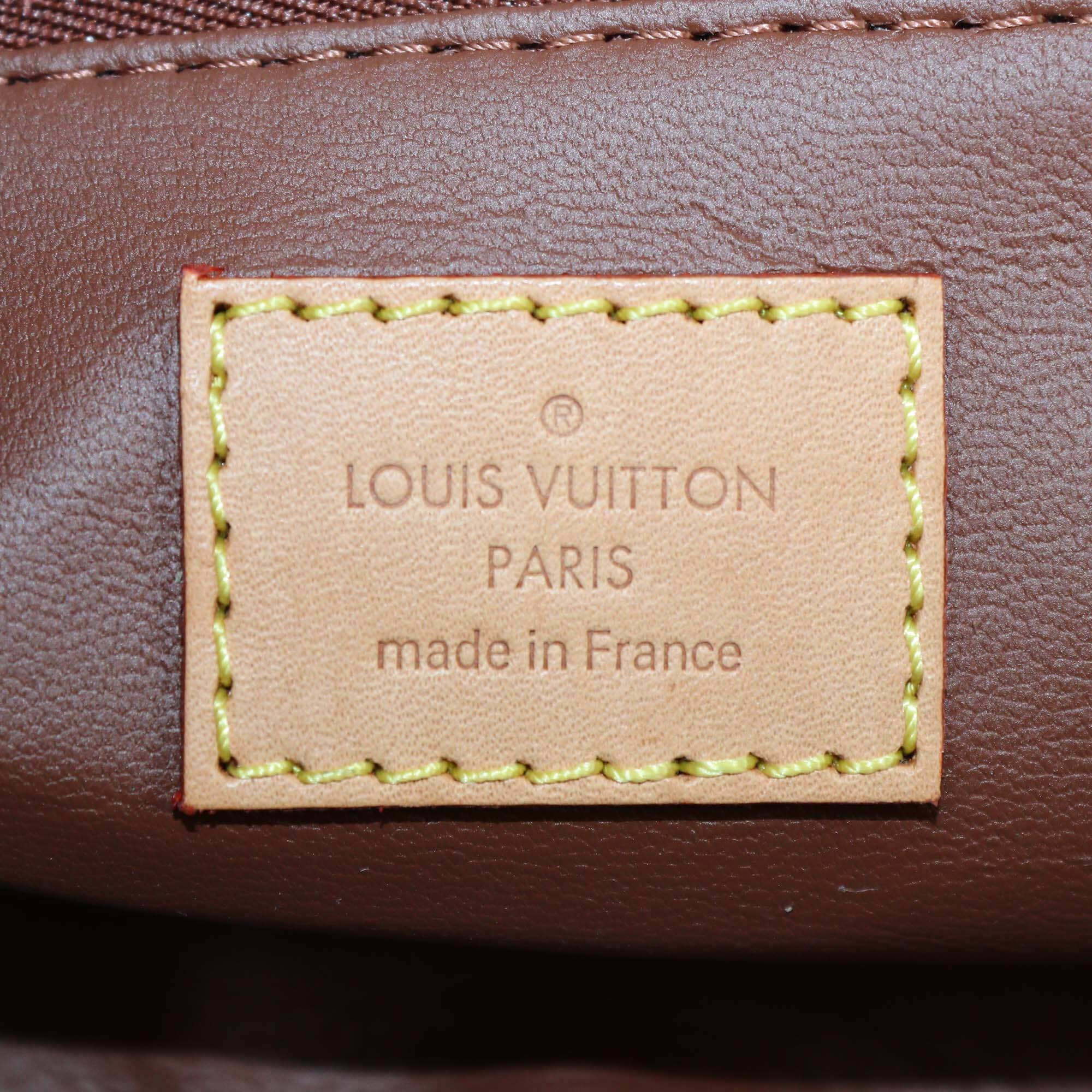Louis Vuitton Monogram Canvas Toilet Dopp Kit Pouch Womens Louis Vuitton 
