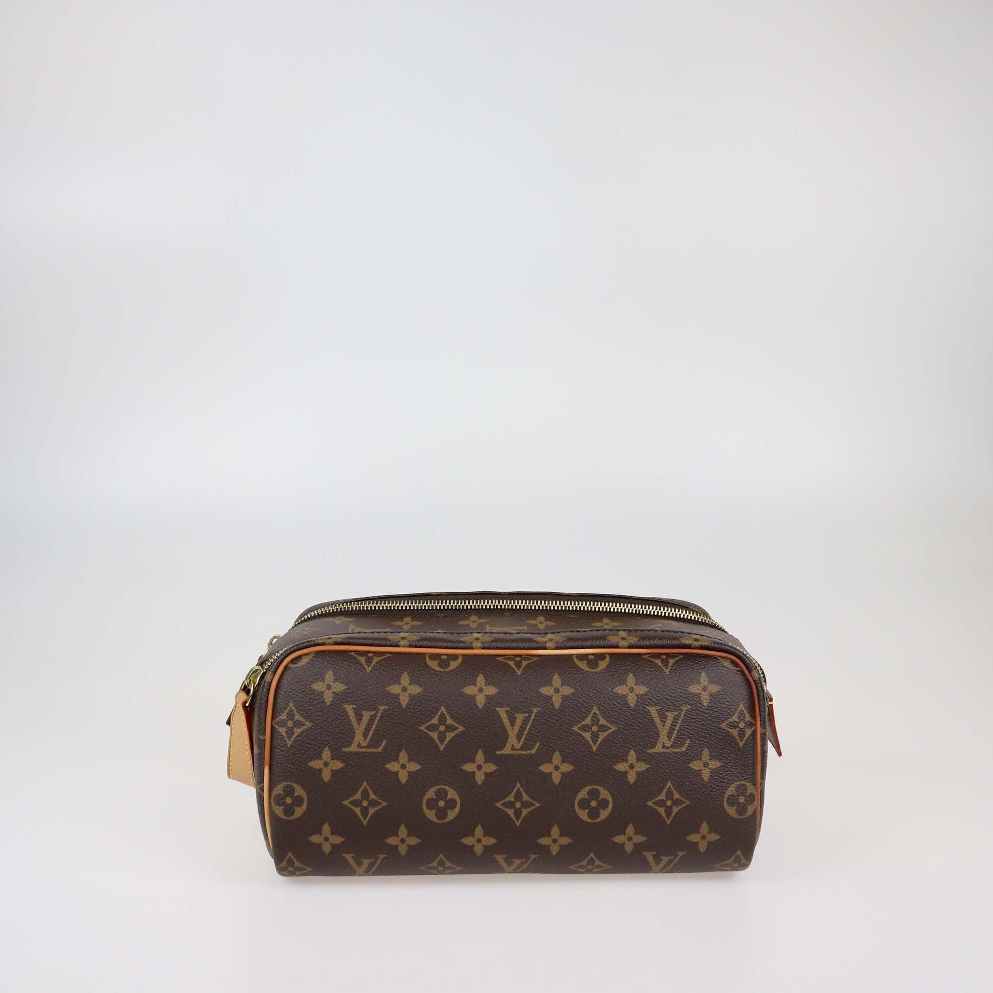 Louis Vuitton Monogram Canvas Toilet Dopp Kit Pouch Womens Louis Vuitton 