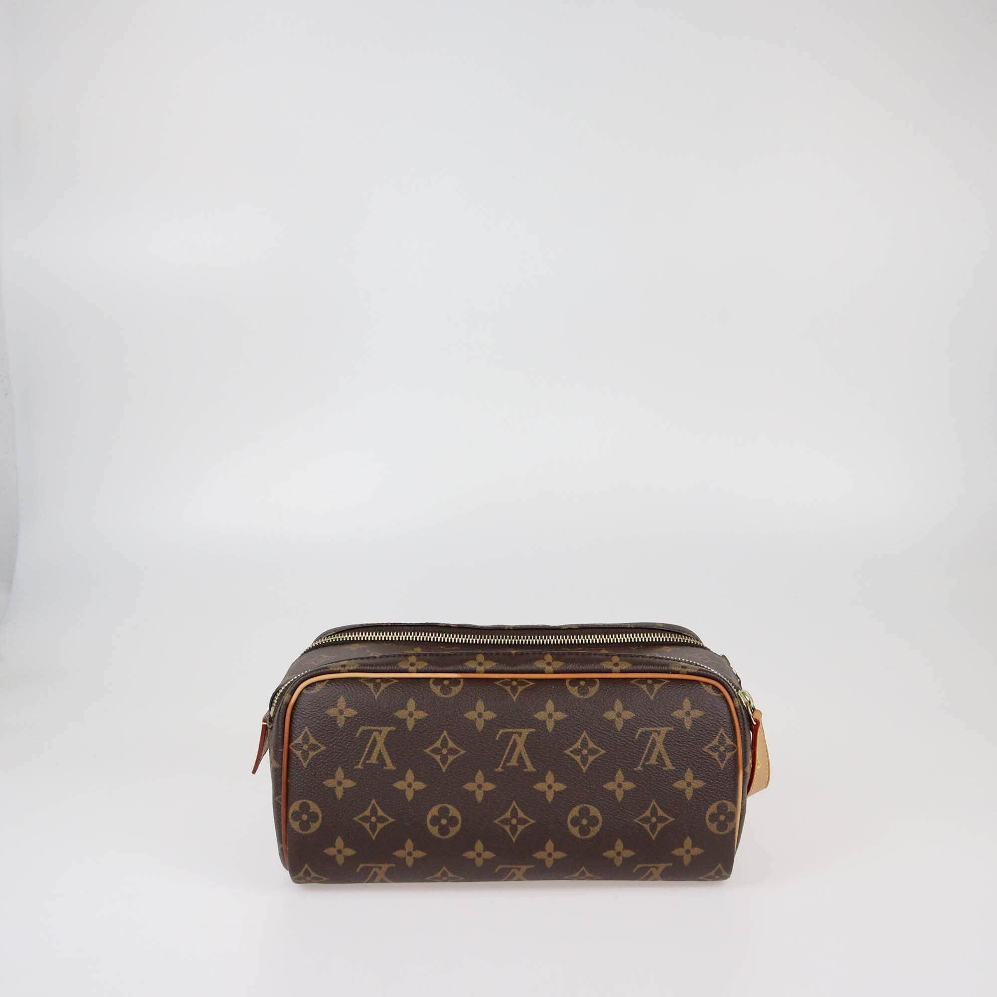 Louis Vuitton Monogram Canvas Toilet Dopp Kit Pouch Womens Louis Vuitton 