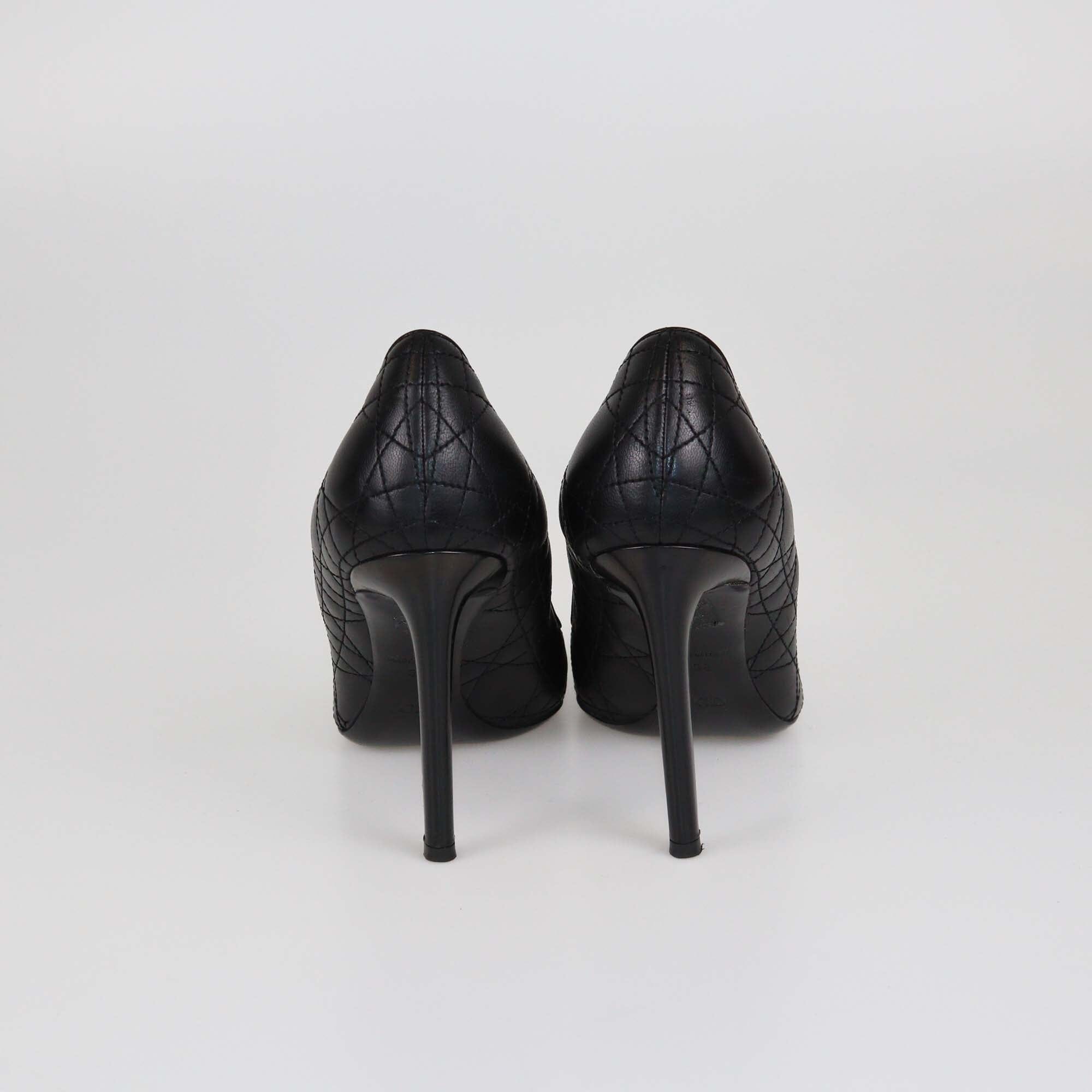 Christian Dior Black Cannage Cap Toe Pumps Womens Christian Dior 