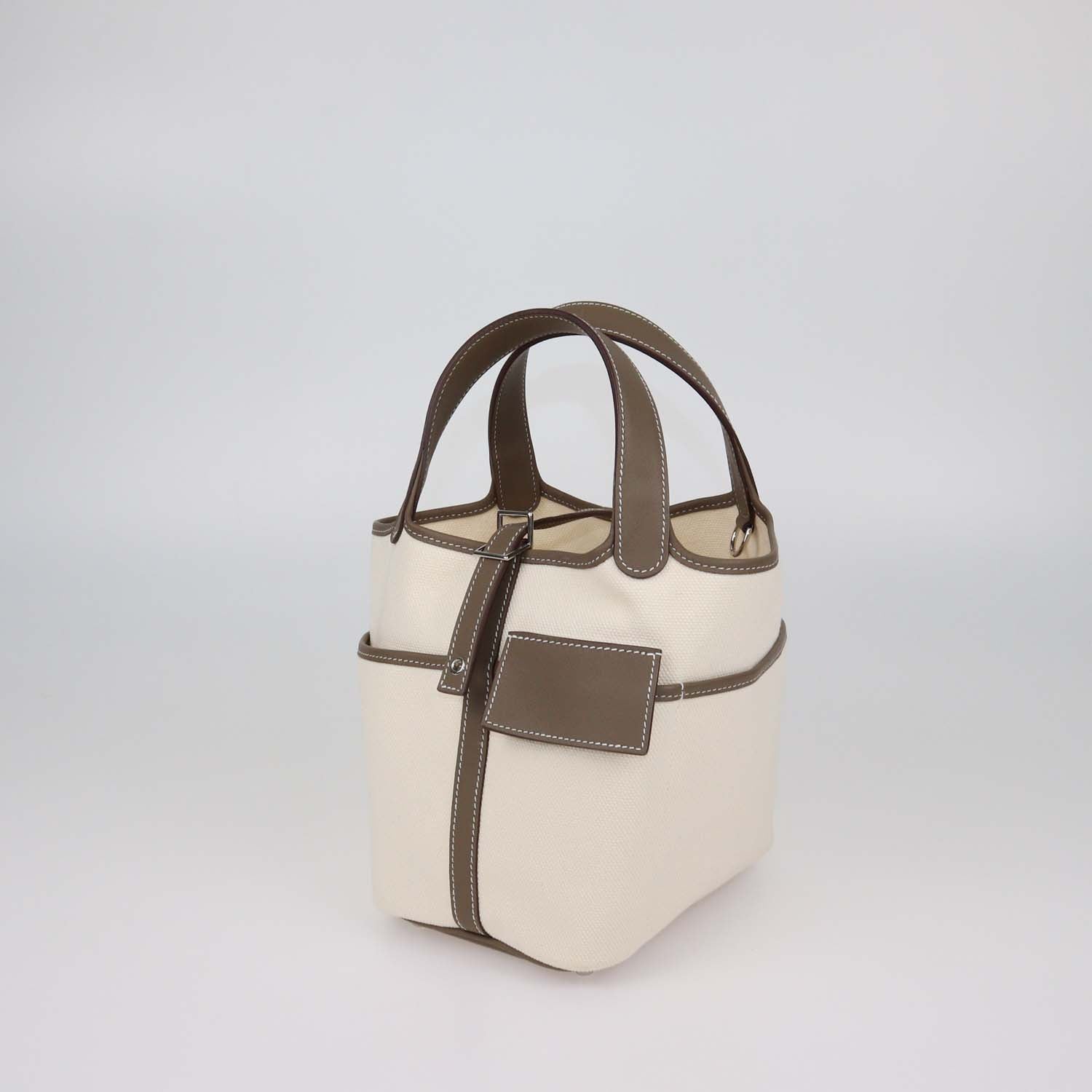 Hermes Ecru,Etoupe Toile and Swift Leather Cargo Picotin Lock 18 Bag