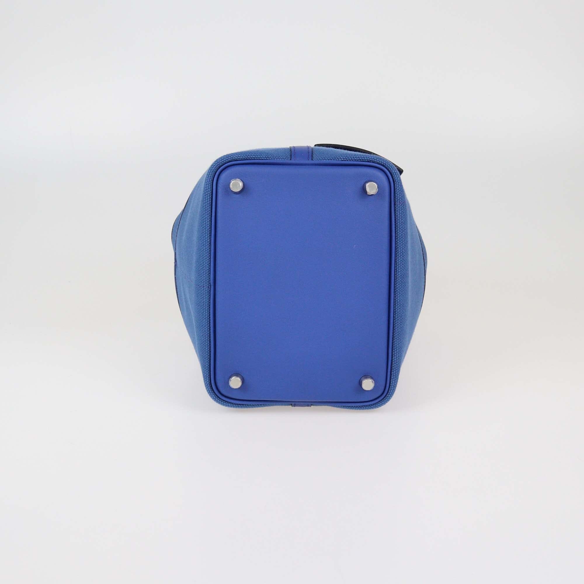 Hermes Bleu Royal Swift & Bleu Egee Geoland Toile Cargo Picotin Lock 18 Bag Womens Hermes 