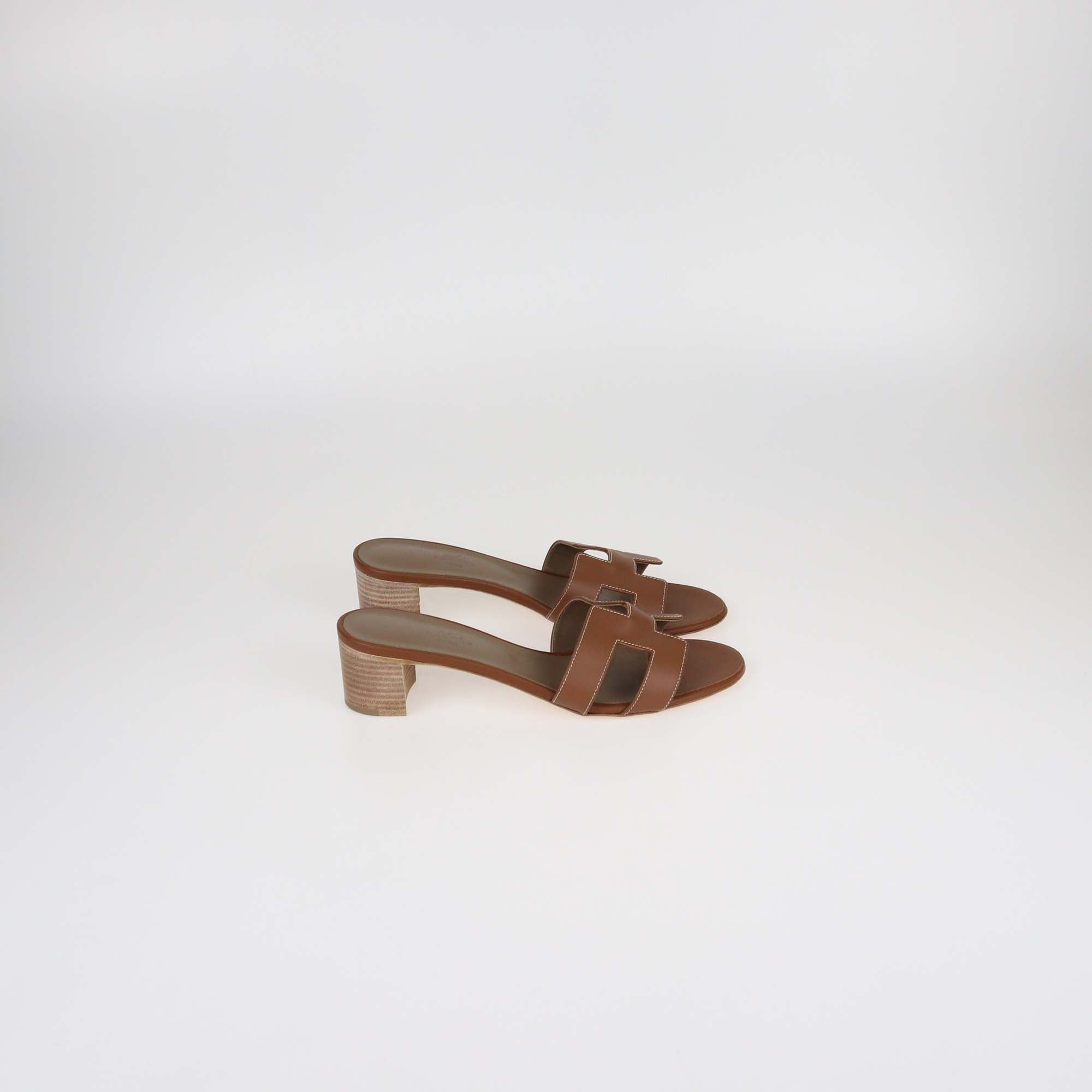Hermes Gold Leather Oasis Sandals