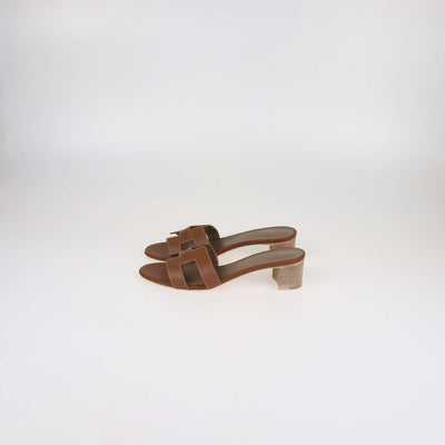 Hermes Gold Leather Oasis Sandals