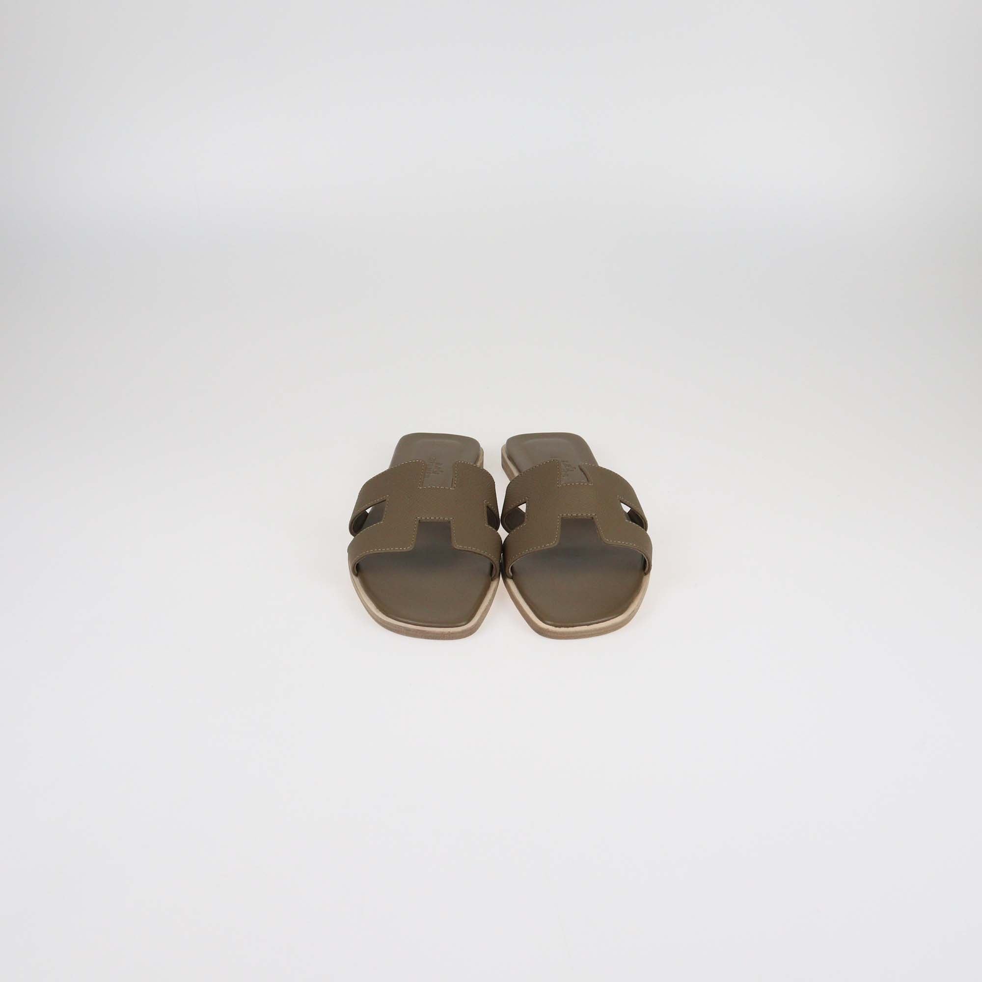 Hermes Etoupe Epsom Leather Oran Sandals