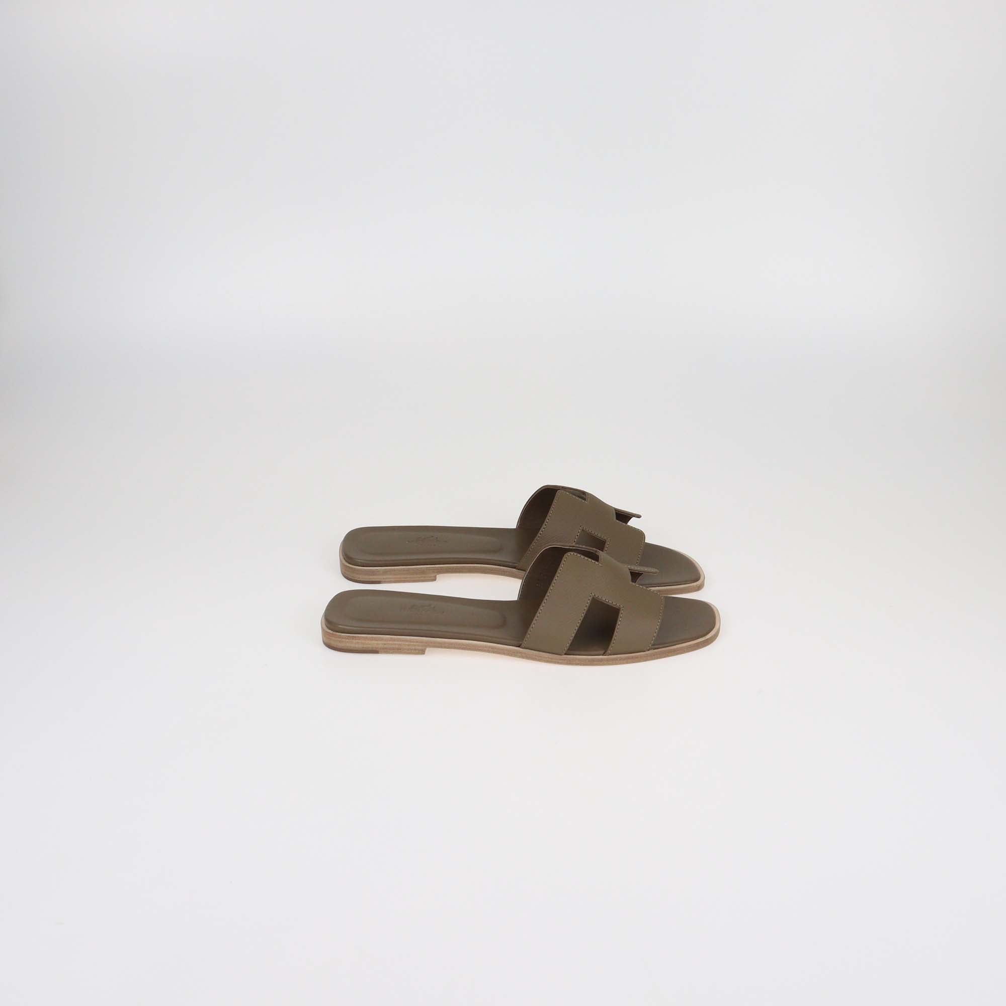 Hermes Etoupe Epsom Leather Oran Sandals