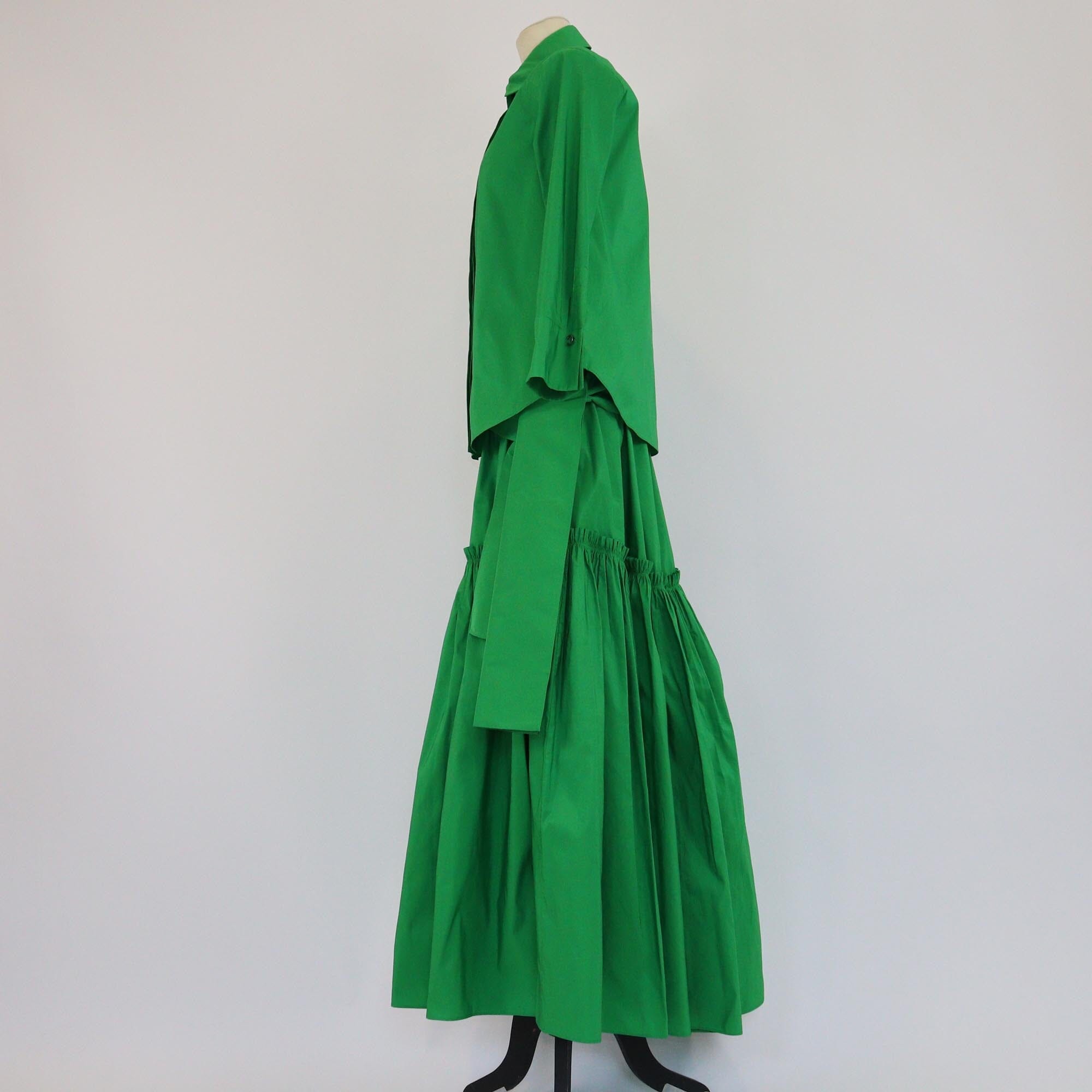 CH Carolina Herrera Green Taffeta Fitted 3 Quarter Shirt & Ruffled Skirt Womens CH Carolina Herrera 