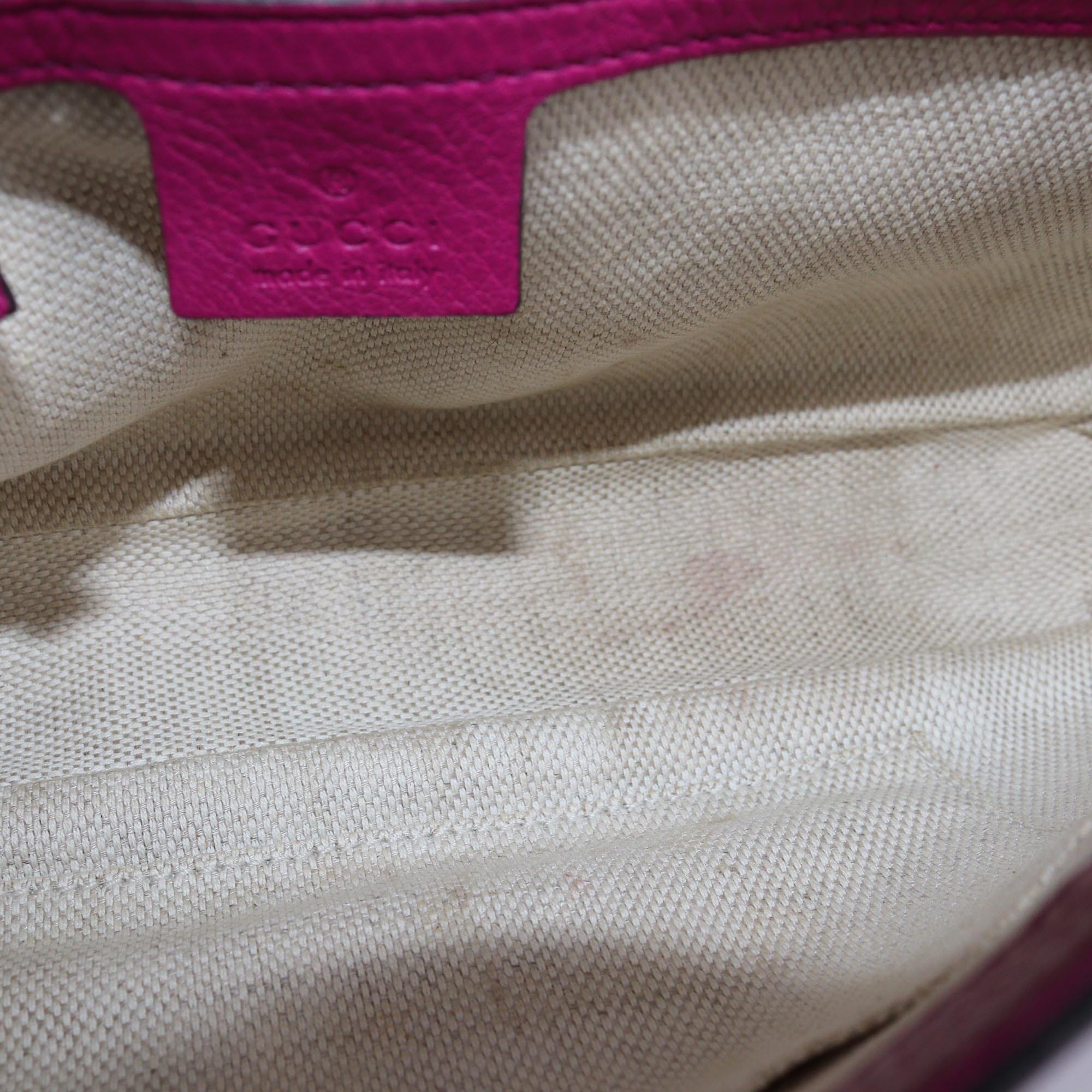 Gucci Fuchsia Soho Tassel Chain Crossbody Bag Womens Gucci 